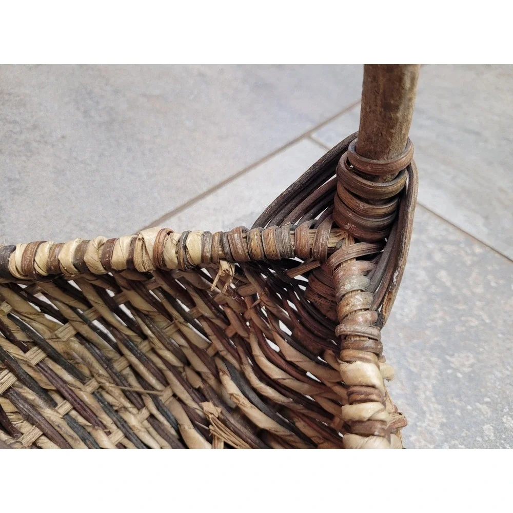 American Folk Primitive Twig Handle Buttocks Handwoven Gathering Basket Branch